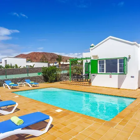 Villa Femes *